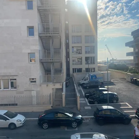 Almia * فيوميتشينو